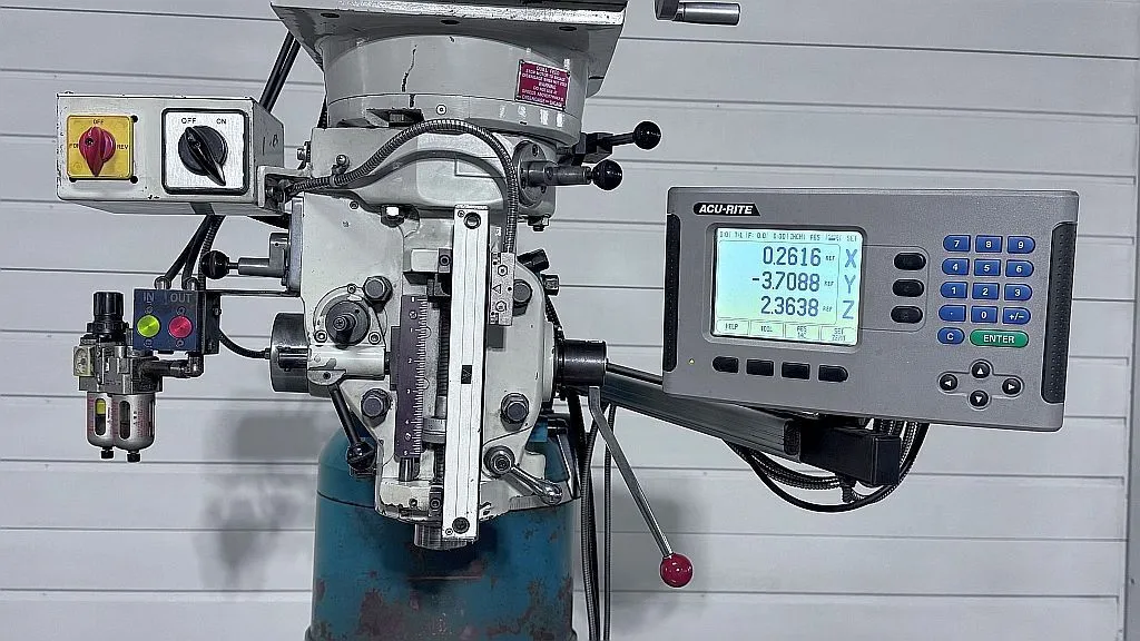 Clausing #3VS08, vertical knee mill, 10" x54"tbl., 3 HP, 36" X, 15.74"Y, 22" Z, 4300 RPM, R-8, air operated - Image 6