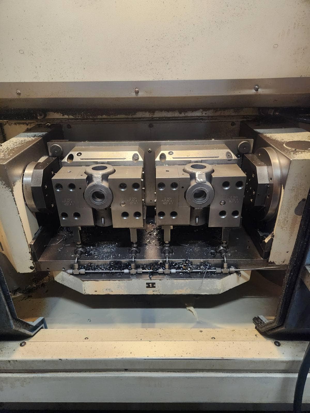 Chiron #FZ15W, 5-Axis Vertical Machining Center, 21.6" X, 15.7" Y, 16.7" Z, 10500 RPM, 50 HP, CAT 40, 20 - Image 4