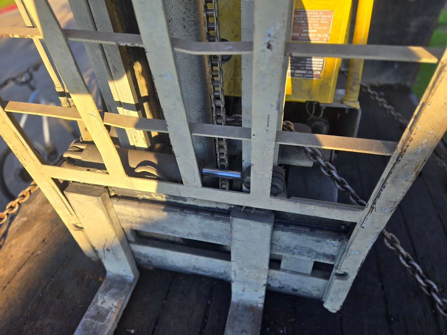 4000 lb. TCM #FCG-20L4, forklift, side shift - Image 5