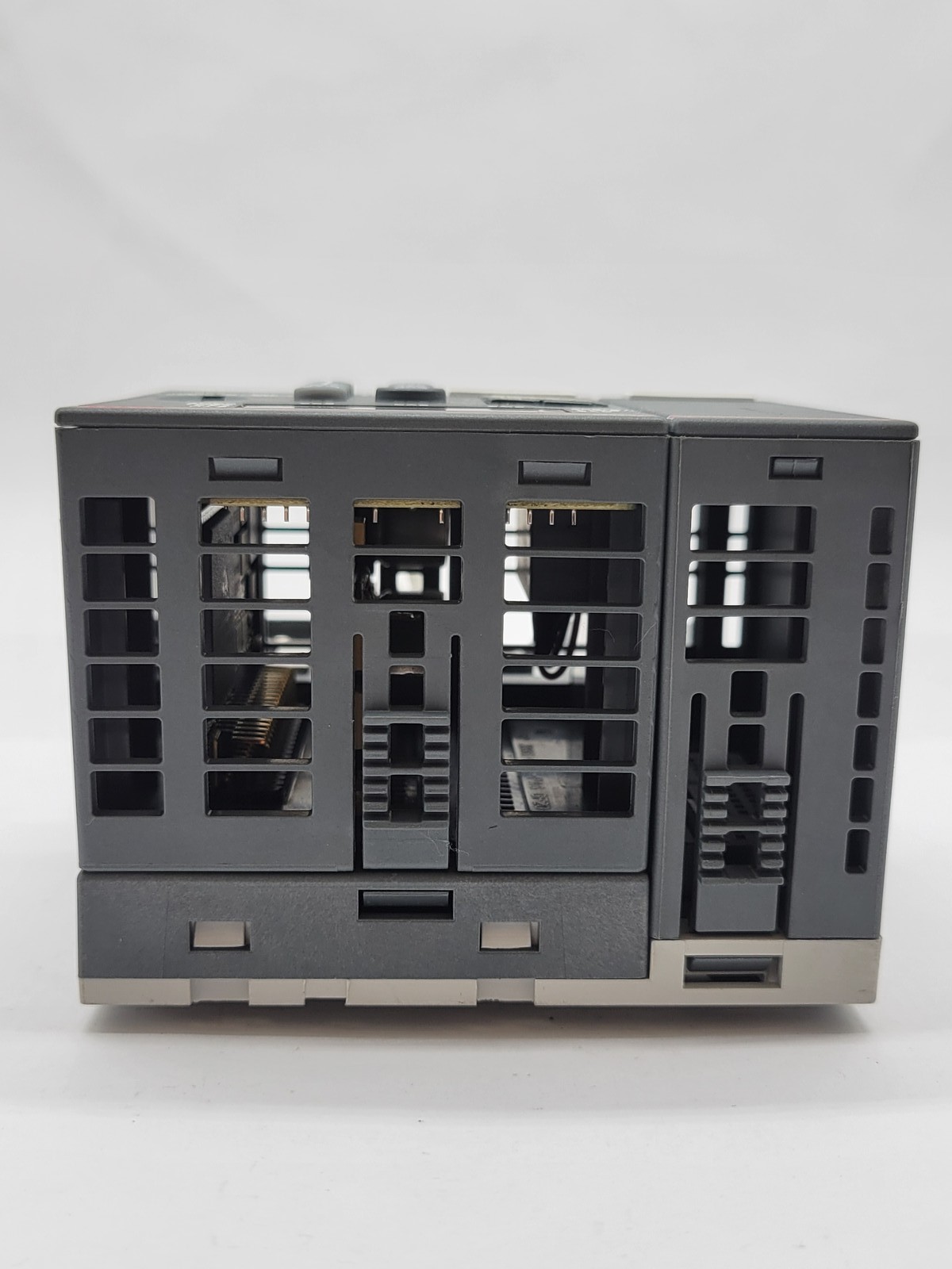 ABB #PM590-ETH-D5, Central Processing Unit, w/ Communication 2MB, 24VDC, 10Wire, TA524 - Image 8