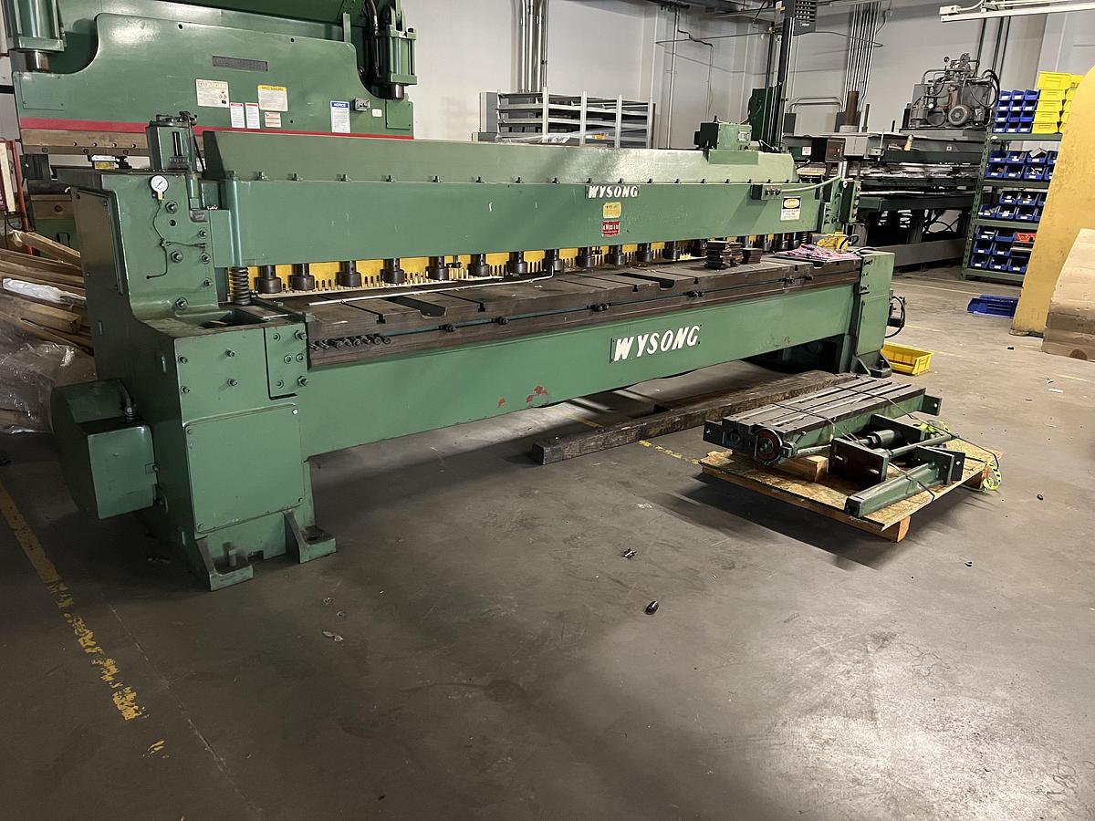 10 gauge x 12' Wysong #10-144, mechanical shear, 36" power back gauge with digital read out, 15 HP, 55 SPM - Image 3