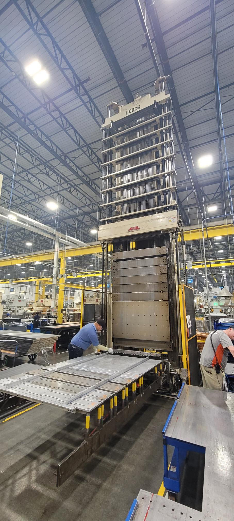 Burr Oak #CSE, expander, 3/8" x 2 row, 50 holes, 55"-107" height, 2006 - Image 2