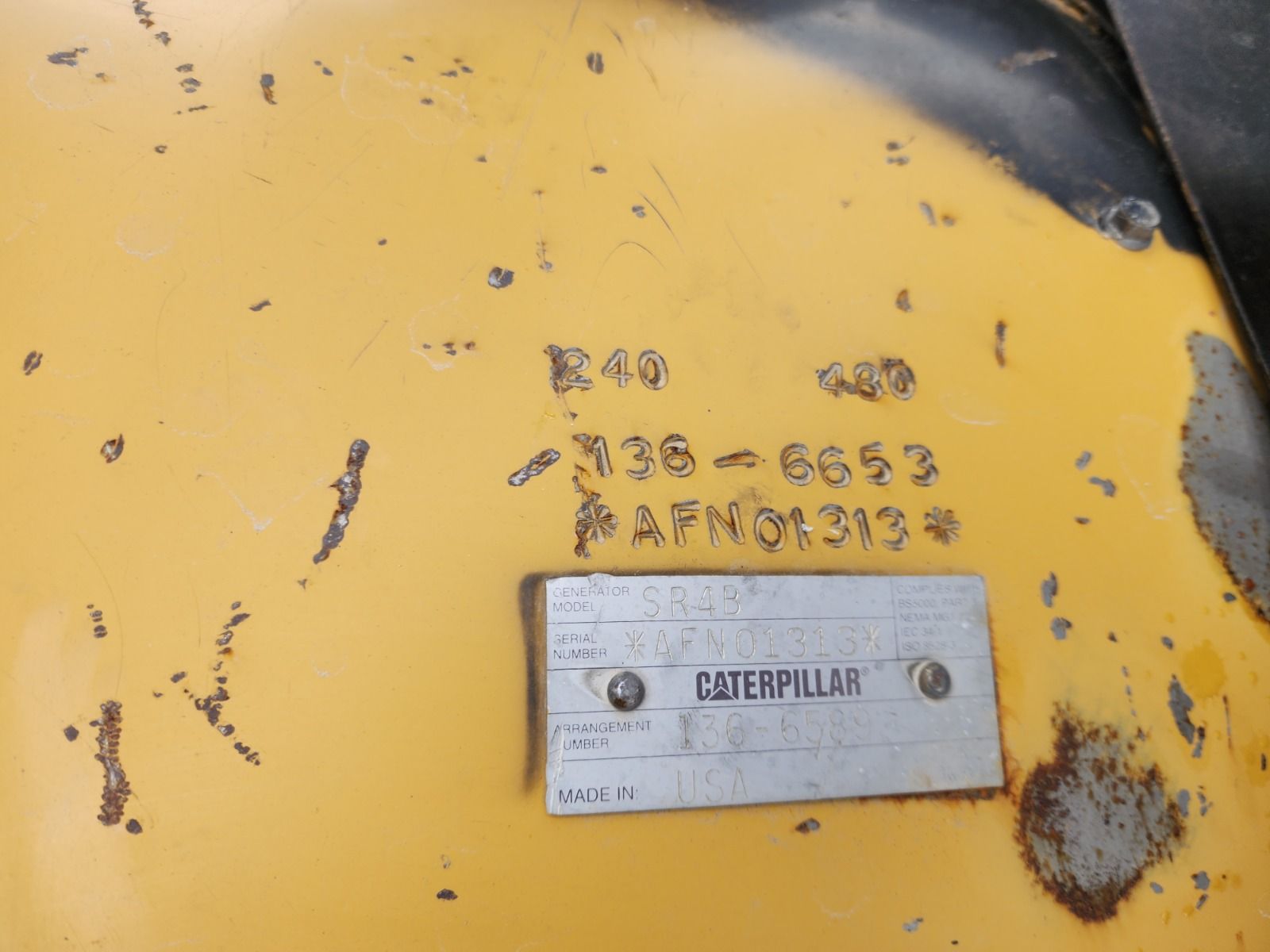 725 KW Caterpillar #3412C, generator, 480 Volts, 30000 hours, 2005, needs rebuild - Image 8