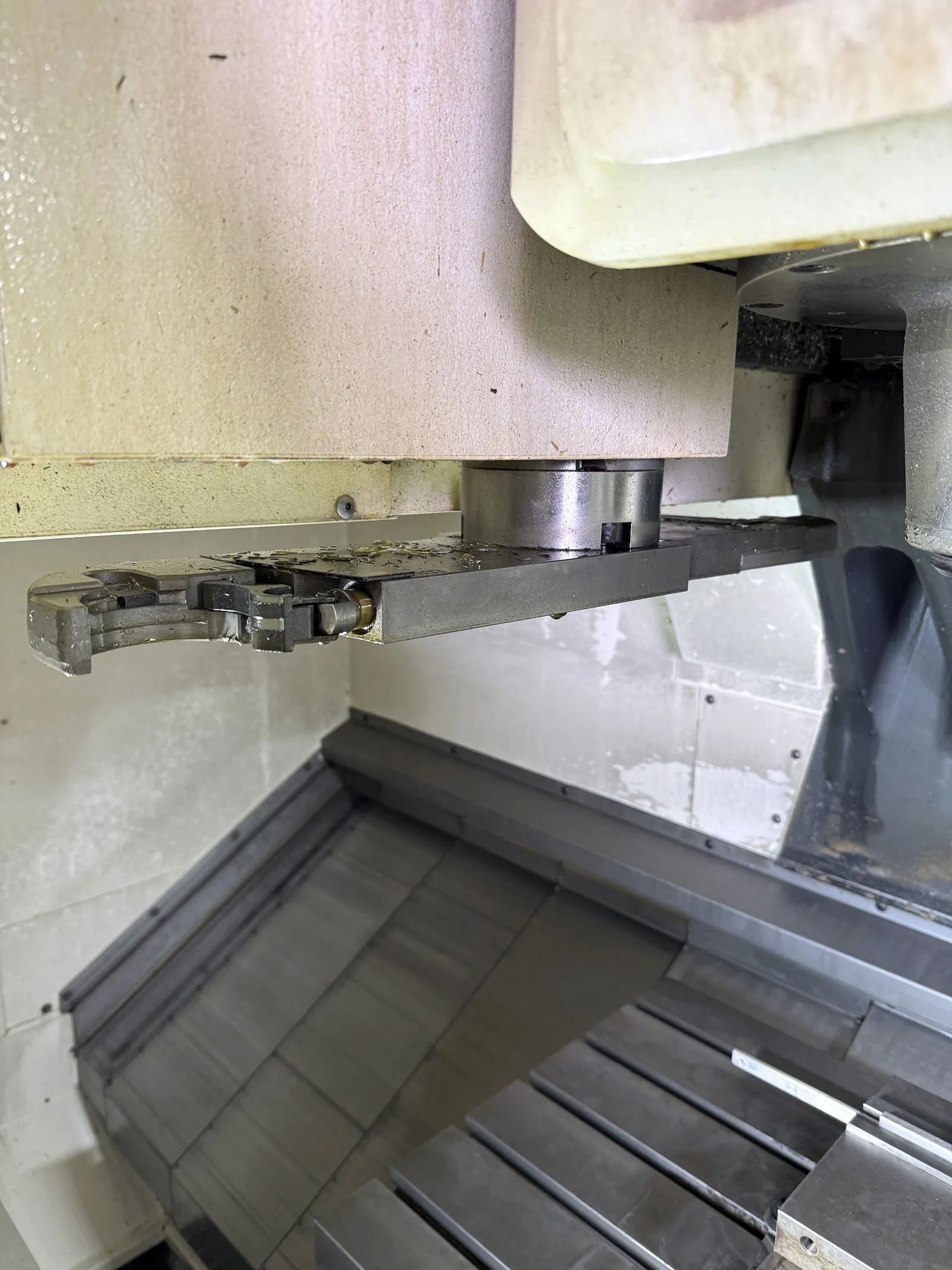DMG, Mori #EcoMill-1100V, CNC vertical machining center, 43.3" X, 22" Y, 20.1" Z, 20 HP, 55.1" x22" tbl. - Image 5