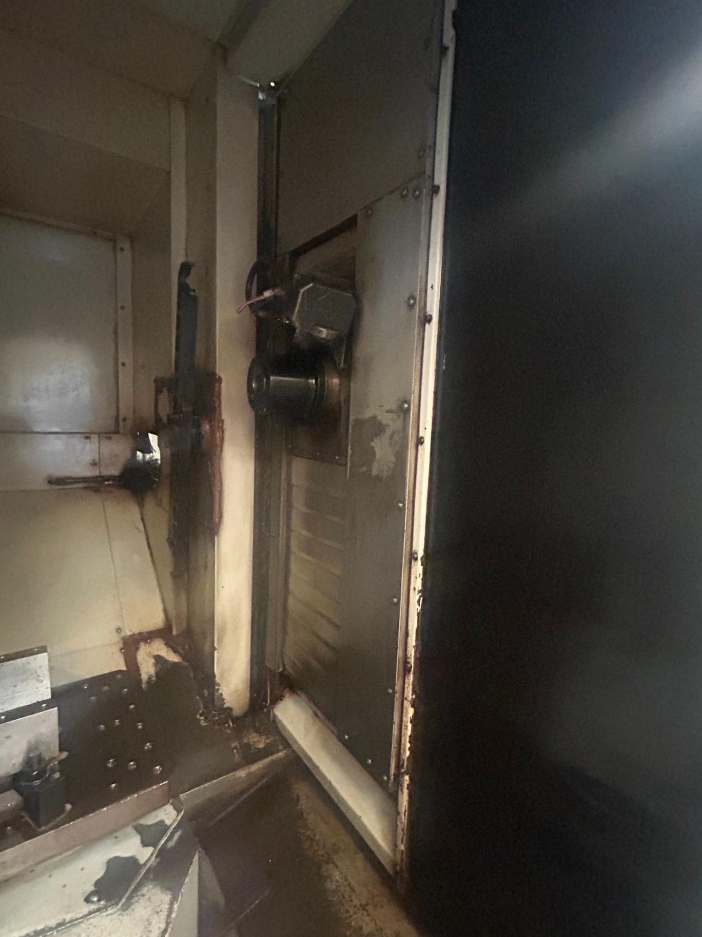 Haas #EC-300, CNC Horizontal Machining Center, 20" X, 18" Y, 14" Z, 11.8" x 11.8" pallet, 8000 RPM, 20 HP - Image 6
