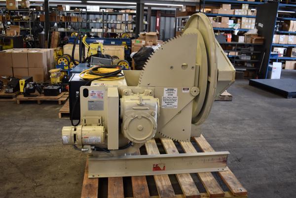 4500 lb. Pandjiris #45-12AB, Welding Positioner, 600 Amp. copper ground, Powered Gear Tilt, 460 V., C-48 - Image 3