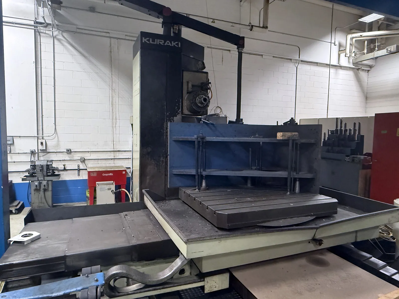 Kuraki #KBT-11WDX, horizontal boring mill table type, 40 automatic tool changer, 2500 RPM, #50, 20 HP, 55" - Image 10