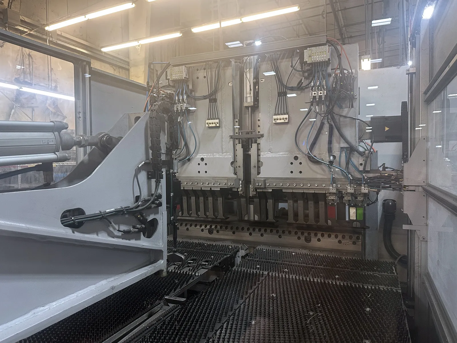 Salvagnini #P1, panel benders, 16 gauge x 49.2" bending capacity, Salvagnini SiX, 2014 - Image 5
