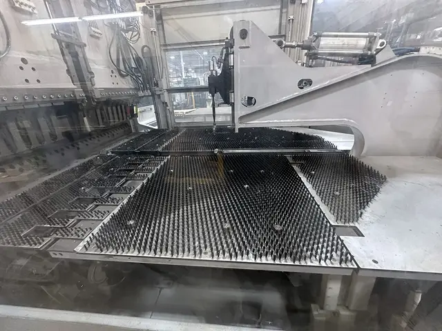 Salvagnini #P1, panel benders, 16 gauge x 49.2" bending capacity, Salvagnini SiX, 2014 - Image 6