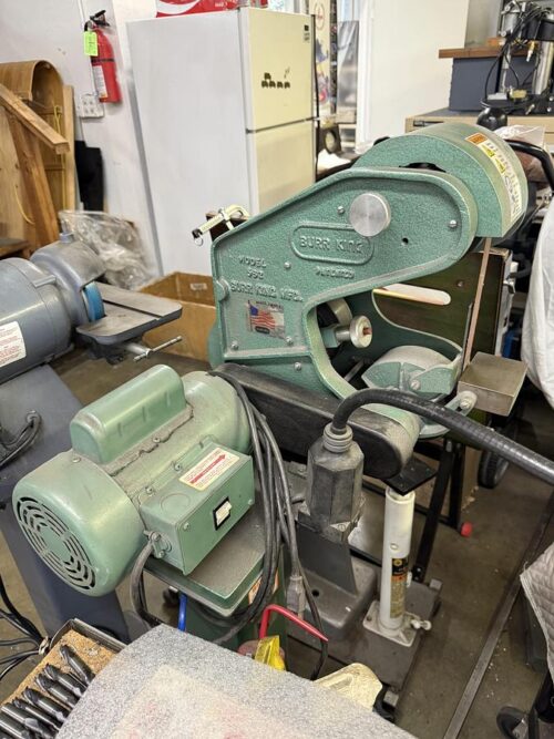 Burr King, vertical belt sander - Image 2