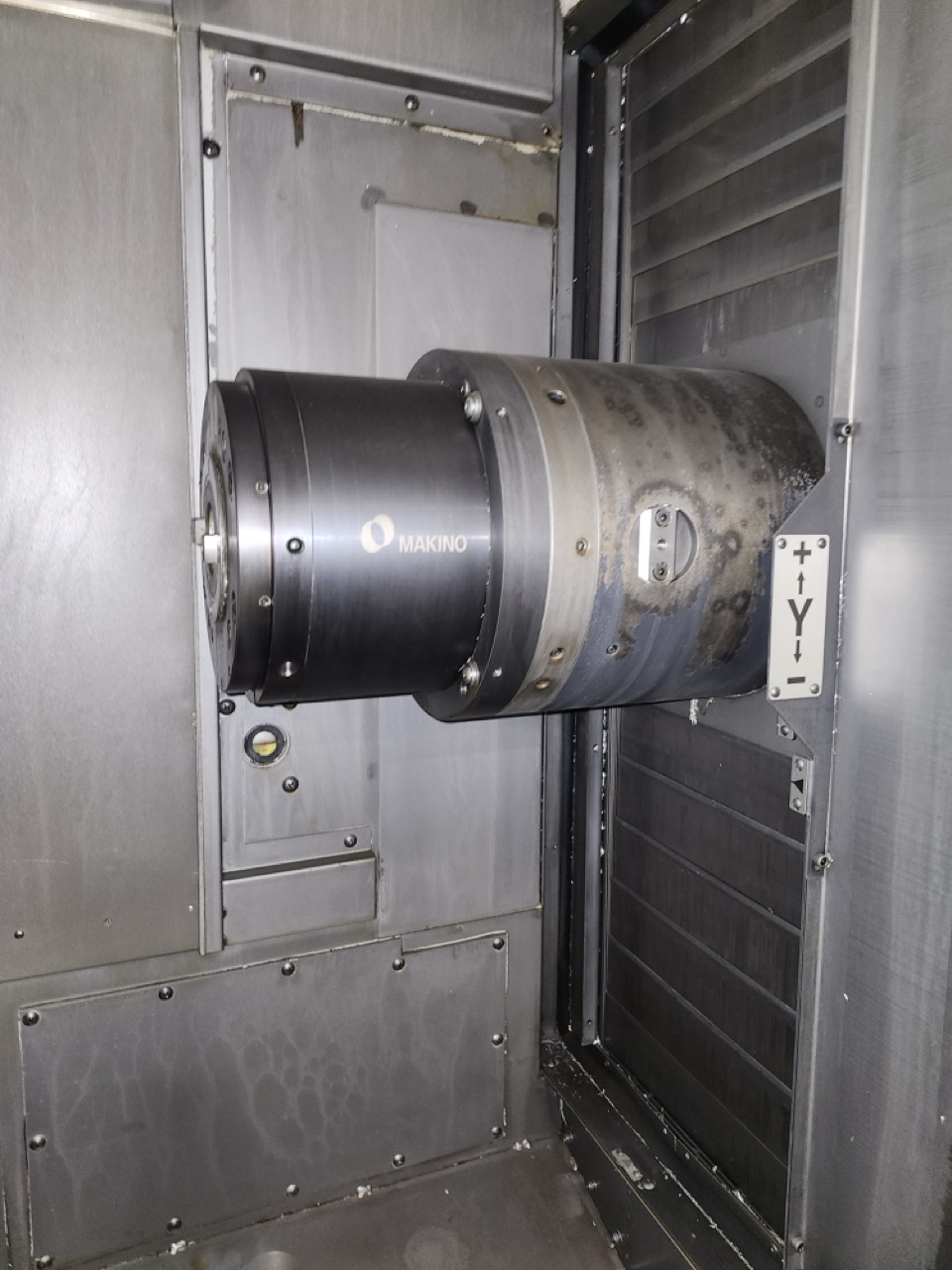 Makino #A51, Horizontal Machining Center, 22" X, 22" Y, 23.6" Z, 15.7" x 15.7" Table, 25 HP, #40, 14000 RPM - Image 4