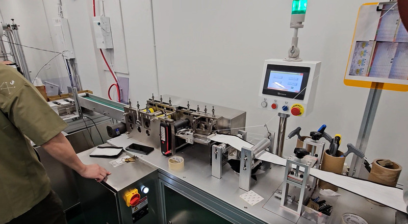 Fully automatic mask machine, B & P #2 BPA0281-101 - Image 4