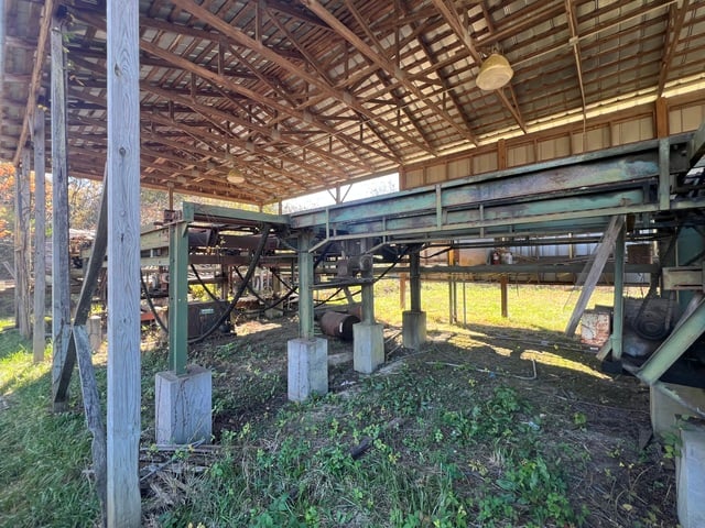 Irvington Moore, Lumber Stacker, w/ Unscrambler - Image 4