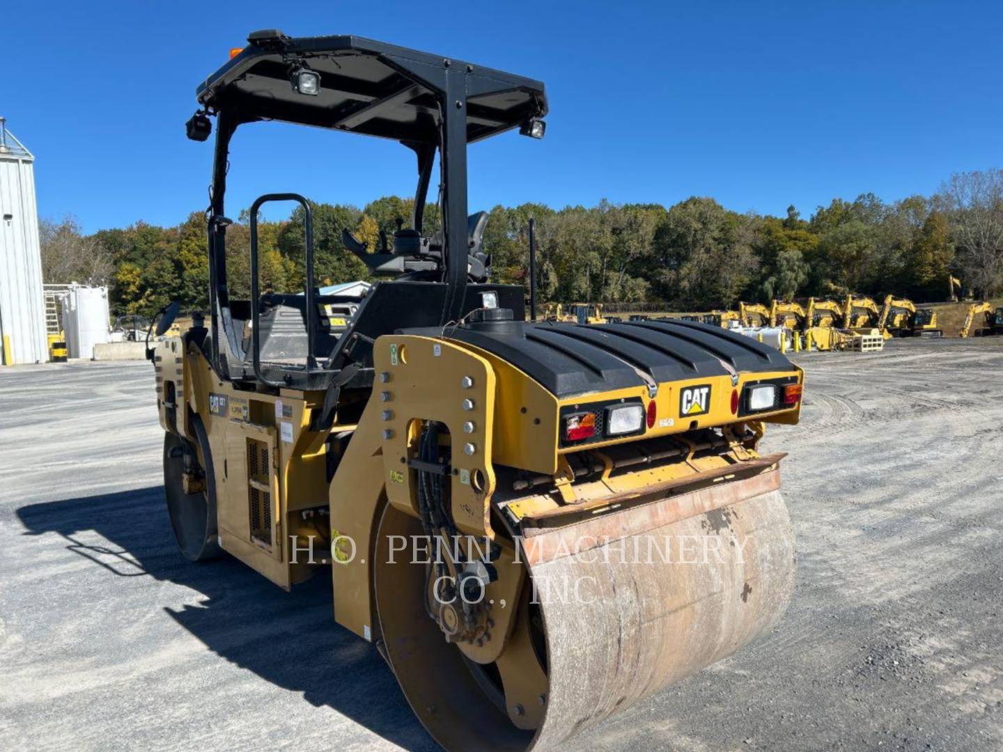 Other CB7, Compactor, 1136 hours, S/N: EL500222, 2018 - Image 2