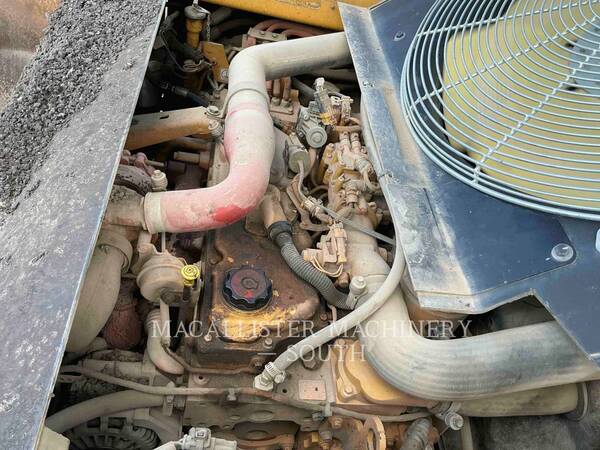 Caterpillar AP655F, Asphalt Paver, 8980 hours, S/N: MH600249, 2017 - Image 7