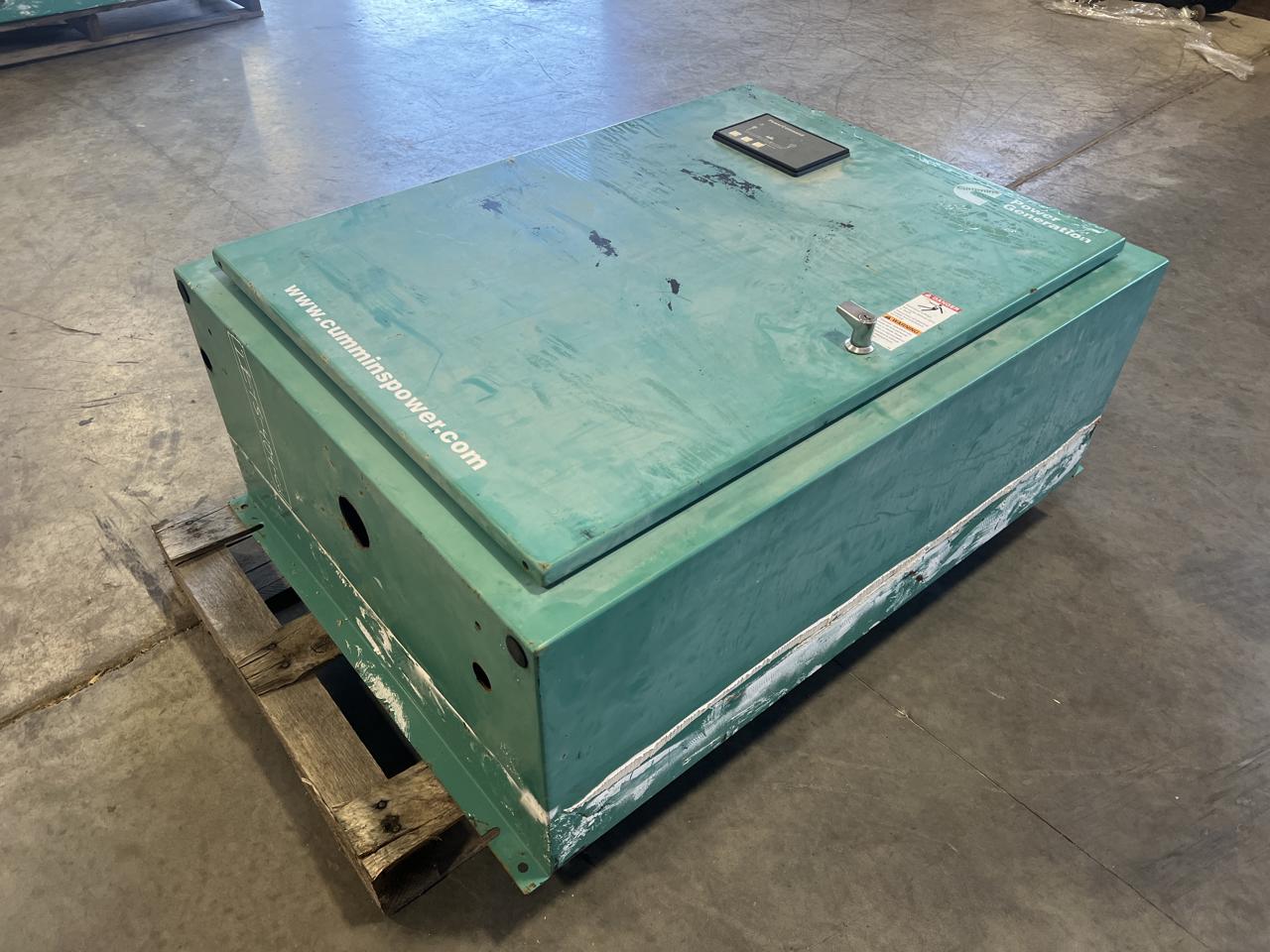 225 Amp. Onan, Cummins #OTECB-7636609, automatic transfer switch, Nema 3, 2009 - Image 2