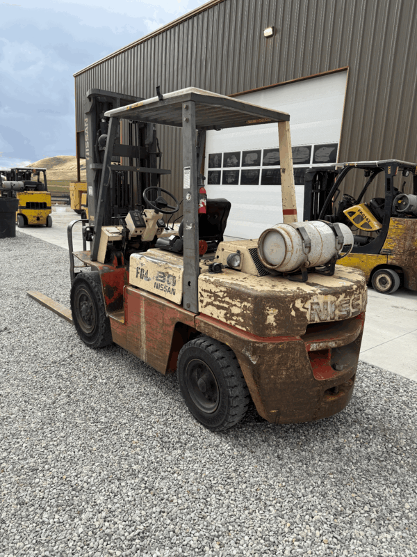 Nissan #80, forklift - Image 8