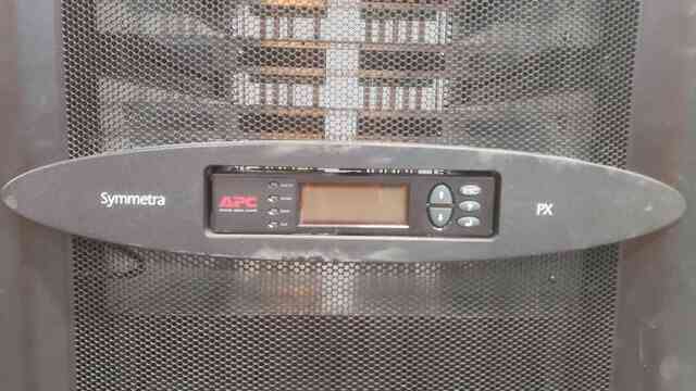 40.0 KVA APC Symmetra-PX, uninterruptible power supplies Empty Frame, 208 Volts, 3PH, 40 KW - Image 6