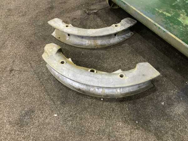 1-1/4" - 4" Greenlee #884, pipe & tube bender, 90 degree of bend, mounted on roll around cart, 3/4 HP - Image 10