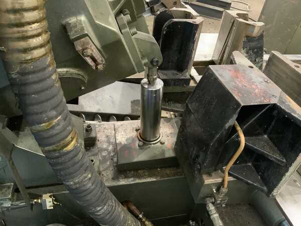 18" x 18" Armstrong Blum #Spartan-PA18/2, horizontal band saw, 15' x 1-1/2" x .050" blade, piece counter - Image 8
