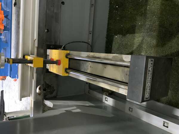 175 Ton, Cincinnati #175BX, hydraulic press brake, 12' overall, 126" between housing, 10" stroke, 16" throat - Image 7