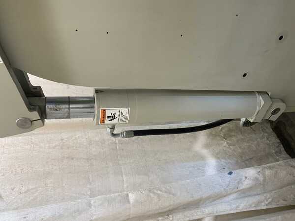 175 Ton, Accurpress #717512/16, hydraulic press brake, 16' overall, 126" between housing, 8" stroke, 10" - Image 10