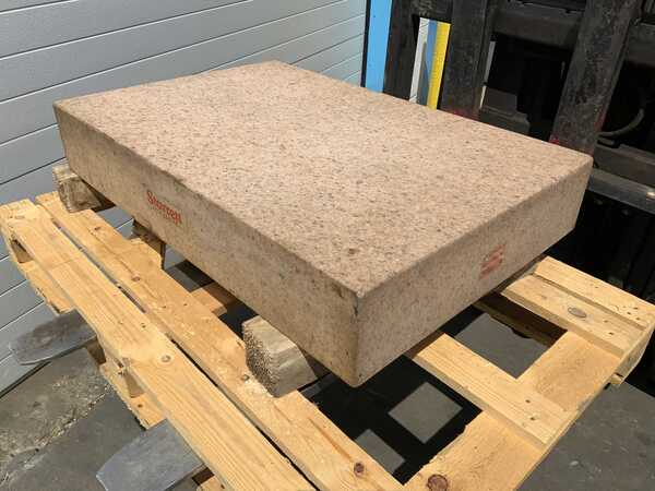 24" x 3 6" x 6" Starrett, pink grade B granite surface plate - Image 5