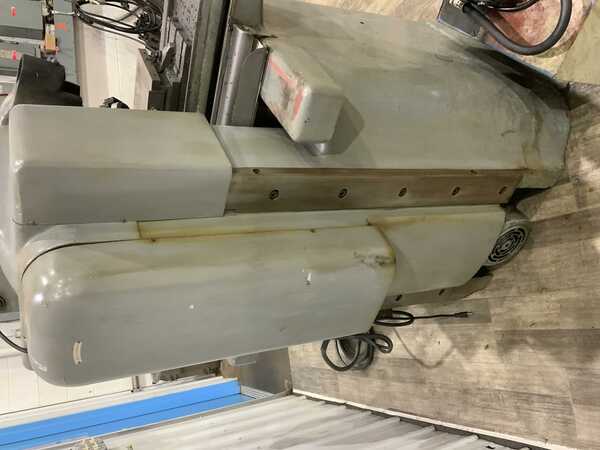 8" x 24" Tos #BPH20, horizontal surface grinder, power elevation, 8" x 2-3" magnetic chuck - Image 3
