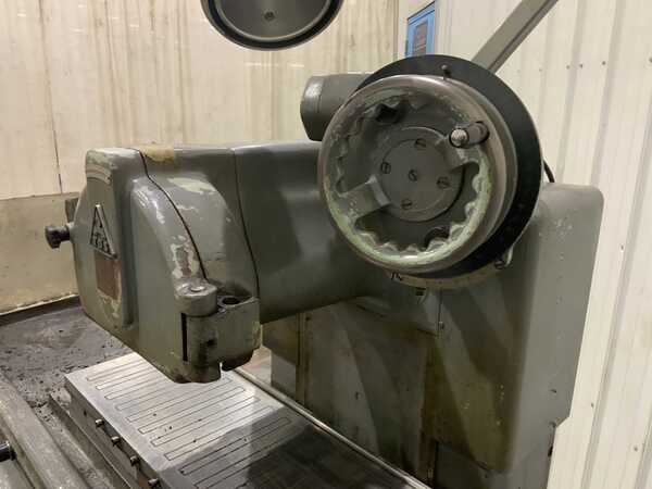 8" x 24" Tos #BPH20, horizontal surface grinder, power elevation, 8" x 2-3" magnetic chuck - Image 5