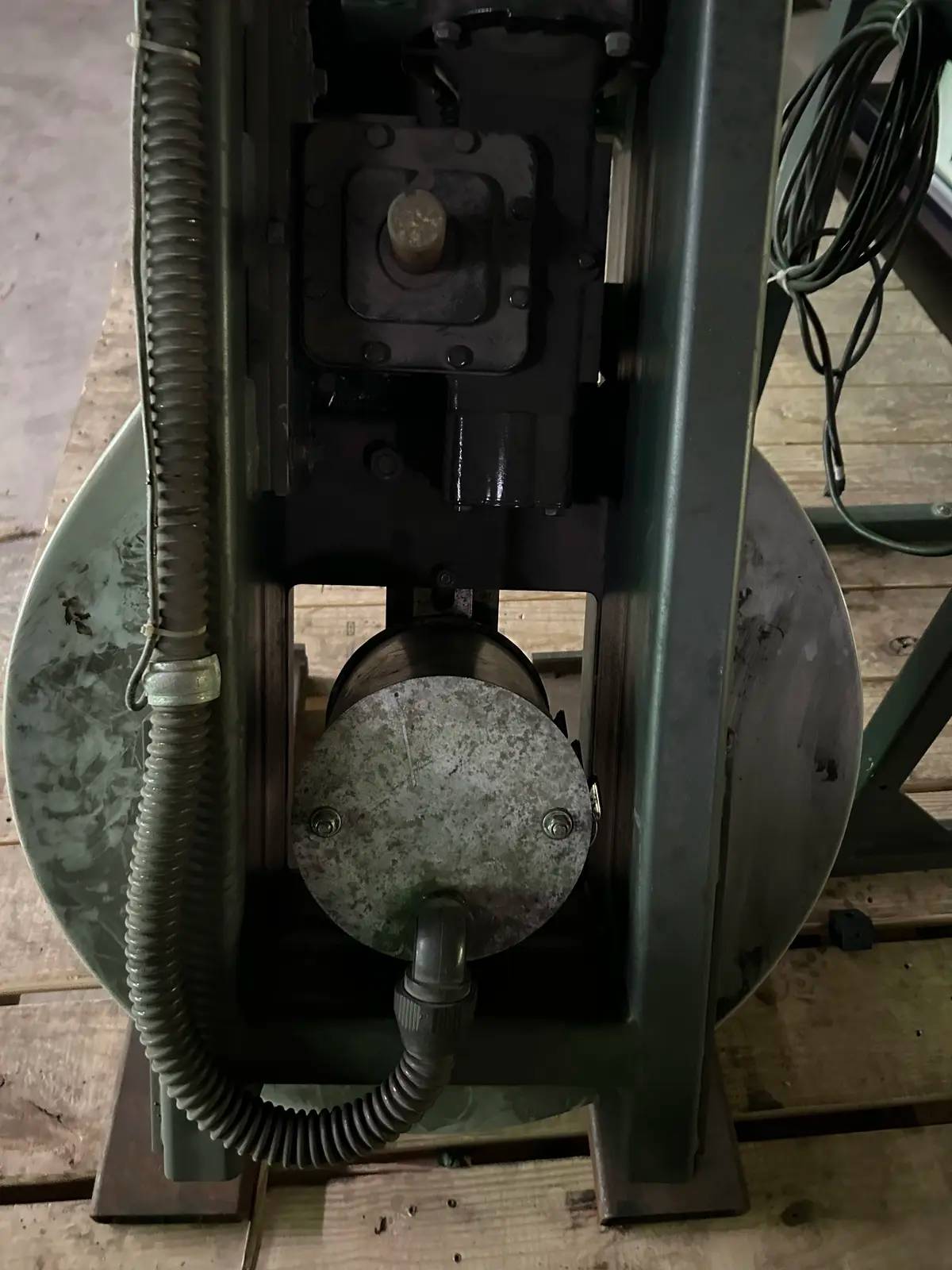 Wulftec #WRT-150, Semi-Automatic Rotary Arm Stretch Wrapper, 3/4 HP Rotary Drive, 120 V. - Image 10