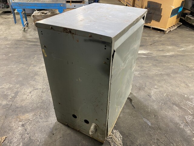 225 kVA 480/240 Primary, , GTE Sylvania 223-425-3AN, Power Transformer, 3PH, Cooling AA - Image 8