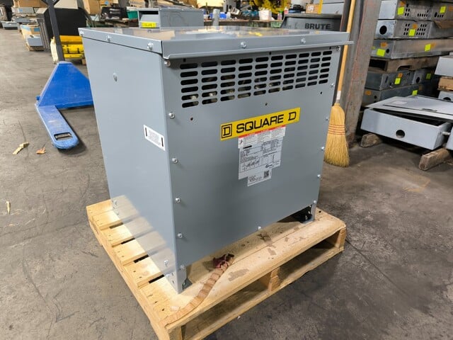 30 KVA 480 Delta Primary, 208Y/120 Secondary, Square D EXN30T3H, Transformer, 36.1-83.3 A, 3R, unused - Image 1