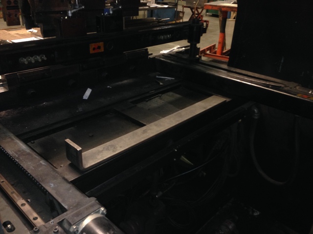 55 Ton, Amada #RG50, CNC hydraulic press brake, NC9-EX CNC Control, 3.94" stroke, 1986 - Image 3