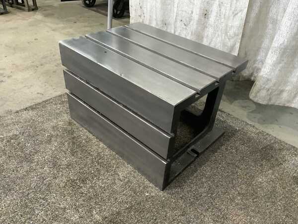 T-slot box drill table, 19 -1/2" x 25 -1/2" x 16 - Image 1