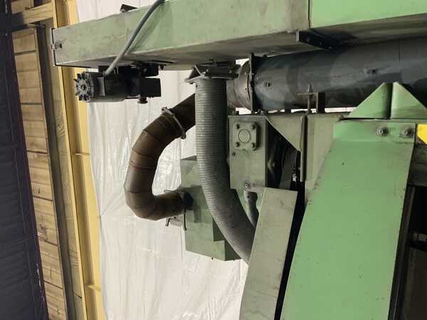 24" x 48" Goff #2460S, vertical shot blast machine, (2) 12" blast wheels, elevator, 1992 - Image 6