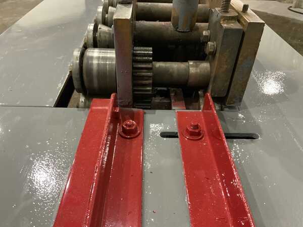 7 Stand, Lockformer rollformer, 18 gauge, 3-3/7" max stock width, 1-1/4" shaft diameter, 35" floor to passline - Image 9