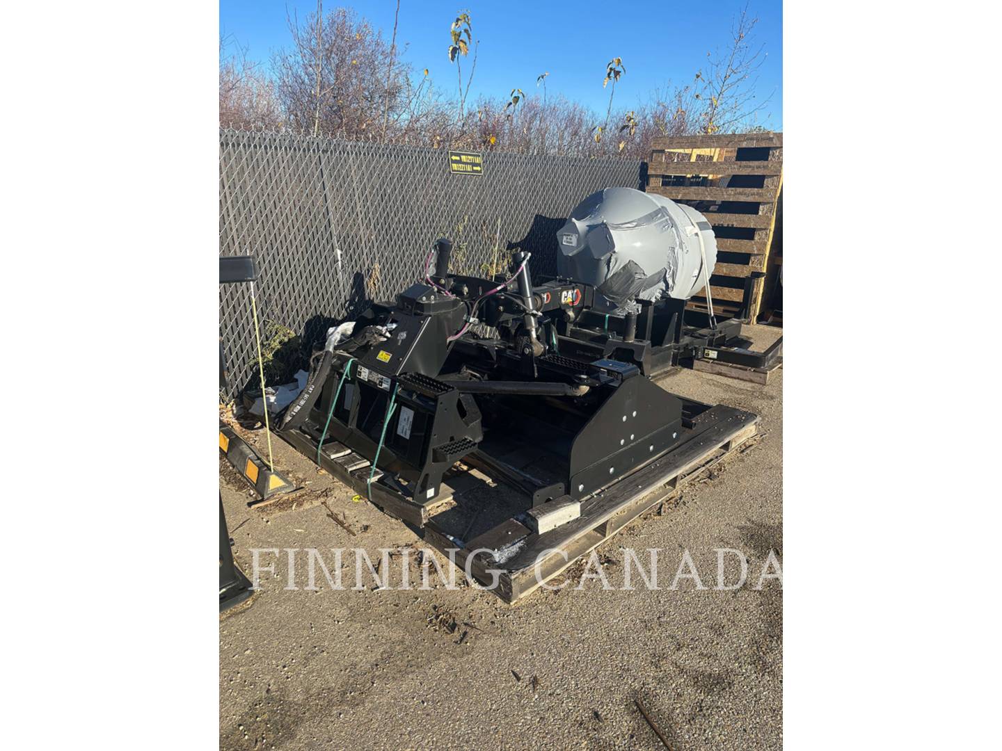 Cat Attachments SSL-DB-84, Blade, S/N: JK500761, 2023 - Image 1