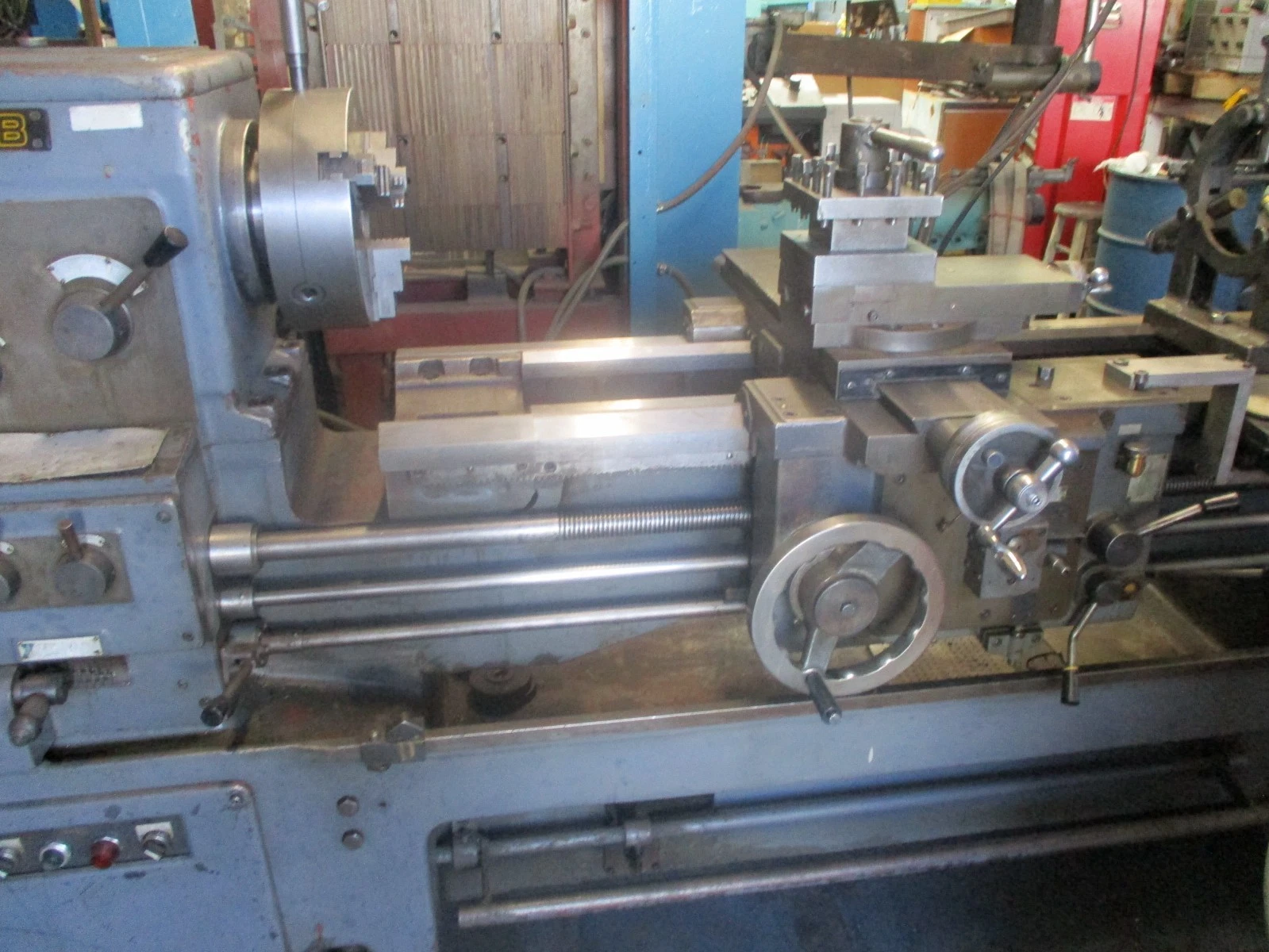 20.5" x 60" Webb, gap bed engine lathe, tooling - Image 3