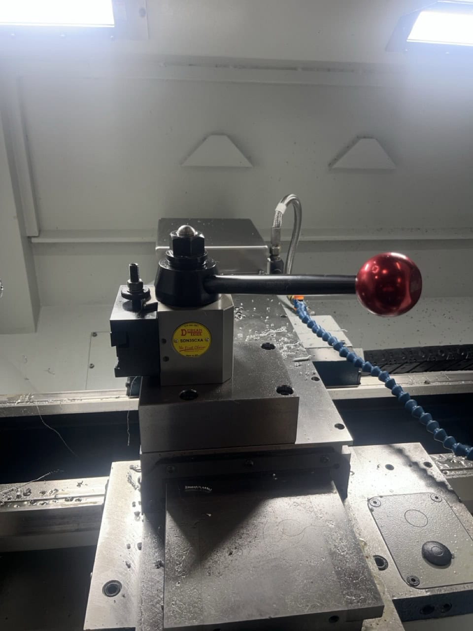Romi #C-470, CNC Lathe, 18.5" swing, 39.4" centers, 3000 RPM, 8 station, tailstock, 2.56" Bore, Siemens - Image 4