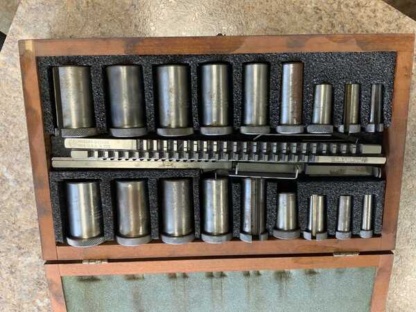 Hassay, broach set in box, 1/2"to 1-9/16" x 1/16" collared bushing range - Image 6