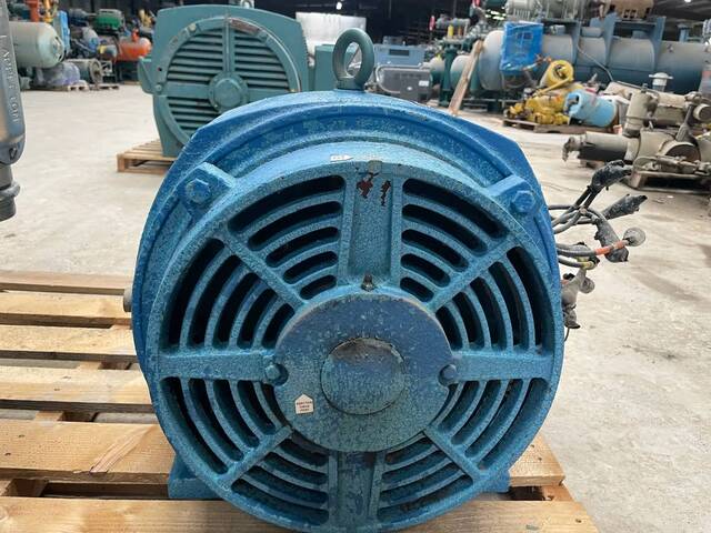 100 HP 3530 RPM Toshiba, 3-Phase Induction Motor, Frame 365T, 230/460 Volts - Image 9