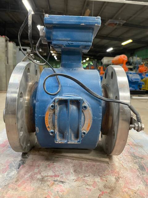 Rosemount, 4" Magnetic Flow-Tube, 275 psi @ 100°F max. process press, 350°F max. process temperature - Image 3