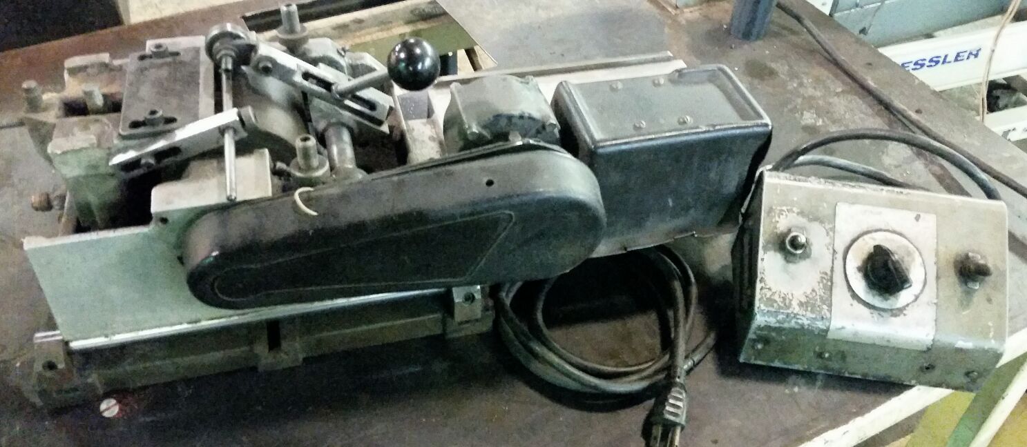 Unison #C, centerless grinding fixture, 4-1/4" x 4" wide regulating roll - Image 2