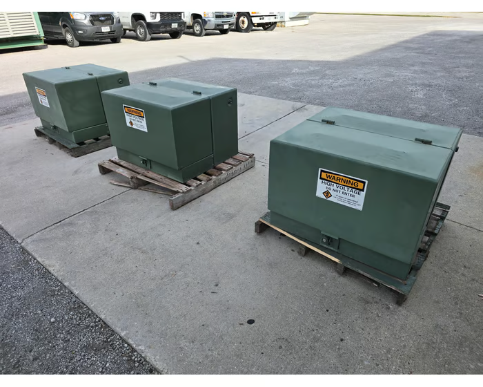 37.5 KVA 4160GY/2400 Primary, 240/120 Secondary, Cooper Single Phase Pad Mount Transformer - Image 1