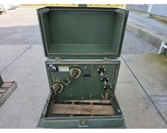 37.5 KVA 4160GY/2400 Primary, 240/120 Secondary, Cooper Single Phase Pad Mount Transformer - Image 4