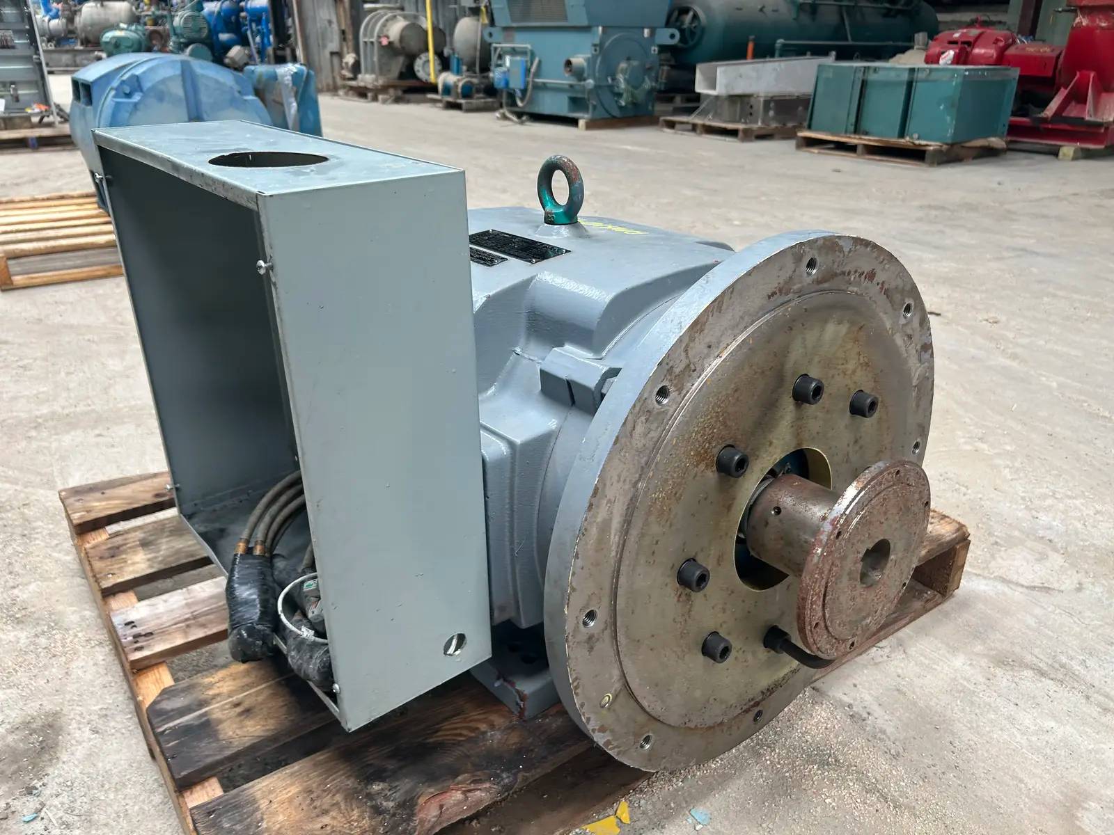 100 HP 3558 RPM WEG, Electric Motor, Frame 364/5TSC, 247 amps, 3PH, 208 Volts - Image 6