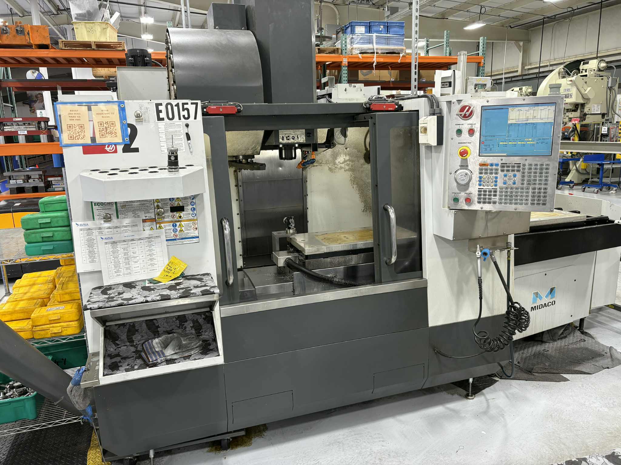 Haas #VF-2, CNC vertical machining center, 24 automatic tool changer, 30" X, 16" Y, 20" Z, 30000 RPM, BT30 - Image 1