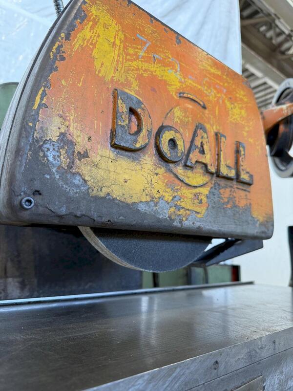 10" x 30" DoAll #HL-1030, hydraulic surface grinder, electromagnetic chuck - Image 7