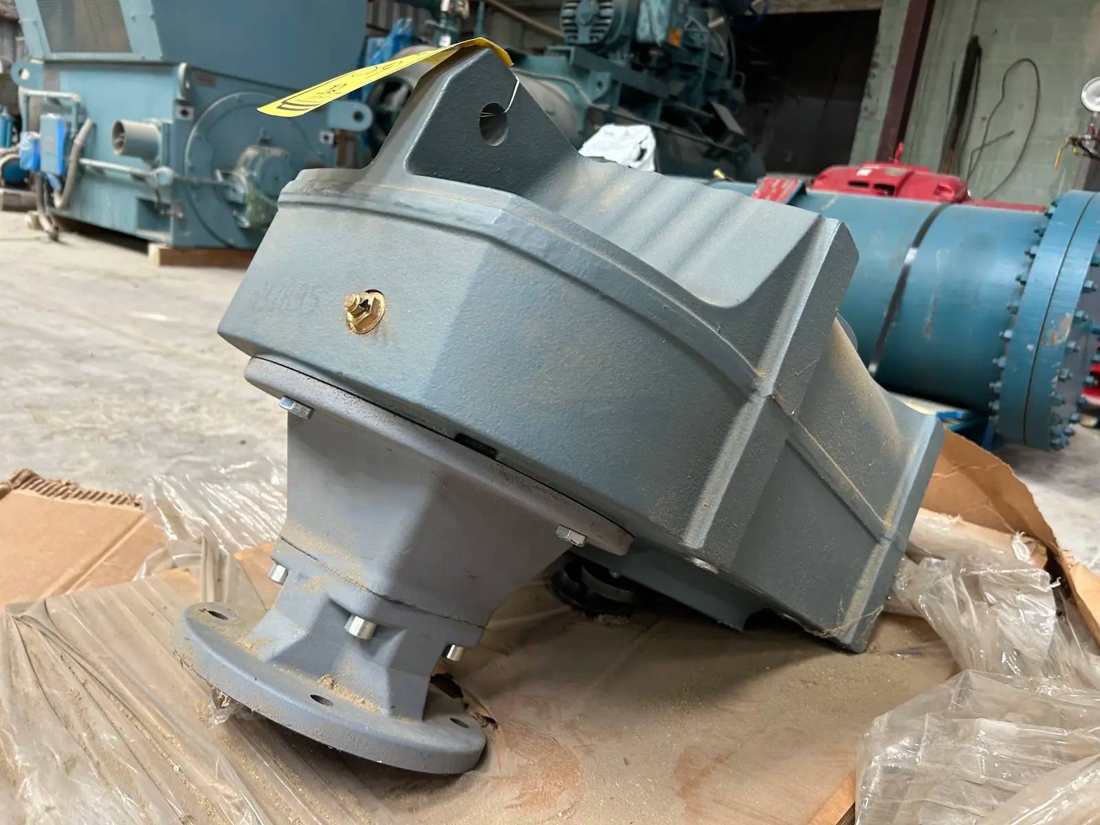 40 HP, Sew-Eurodrive, Helical Gear Unit, 43.20:1 ratio, M1 - Image 5