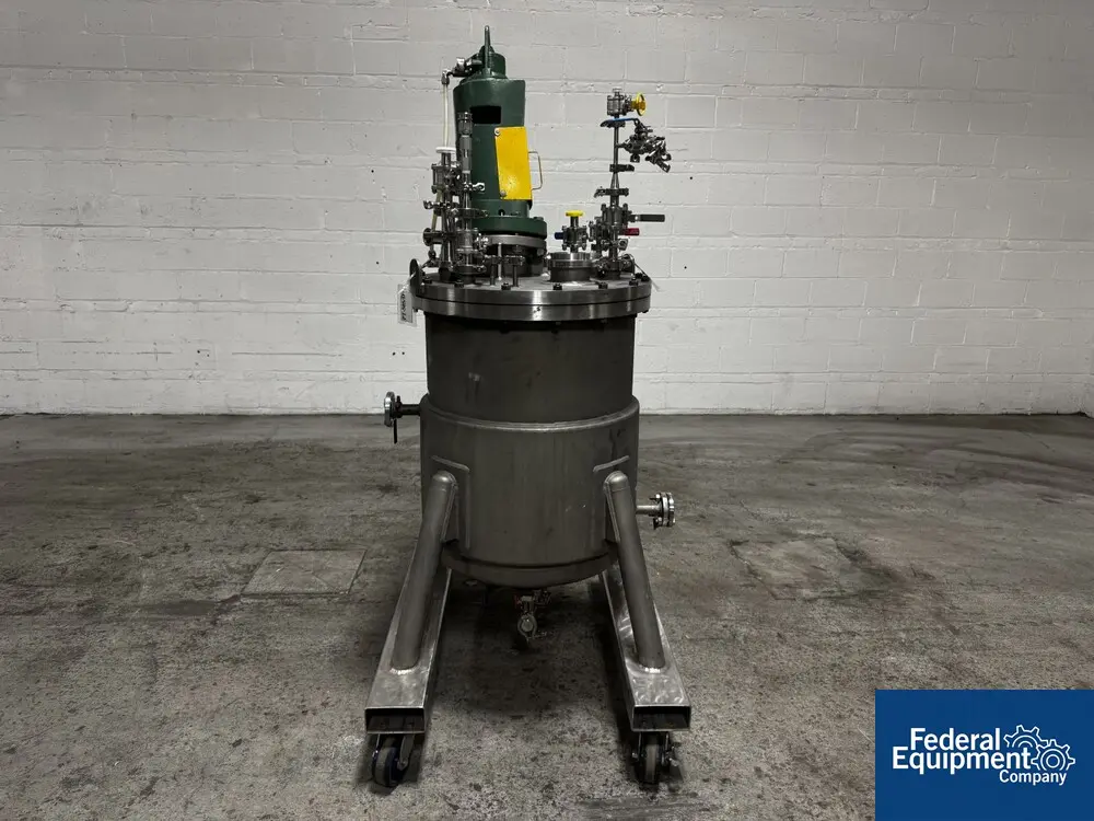 50 gallon Steel Pro Reactor, 316L Stainless Steel, 24" diameter x 30" straight side, flat top, disth bottom - Image 1